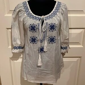 White & blue embroidered tunic blouse